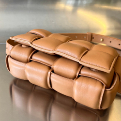 Bottega Veneta Mini Cassette 18 cm