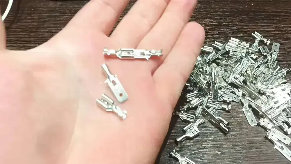 RiverToys Клемма 100 шт.