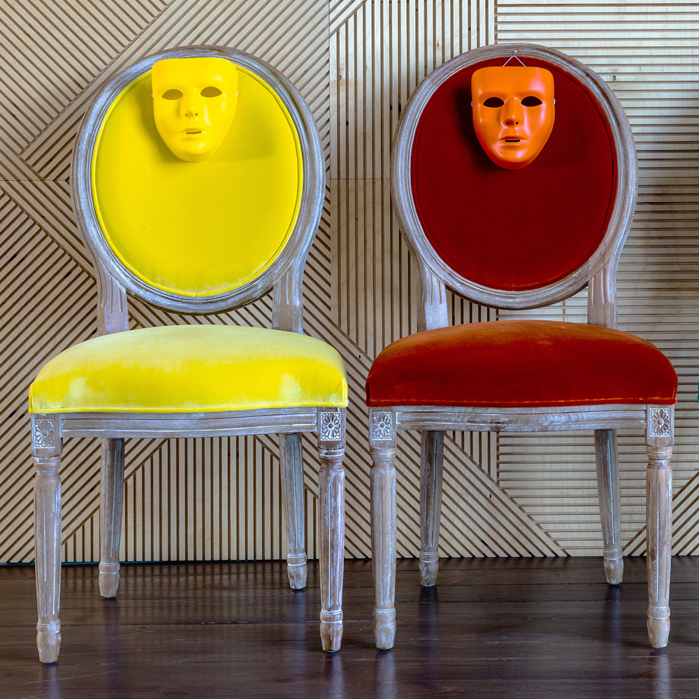 Стул Луи - Оранжевое солнце бархат лесной орех Объект мечты