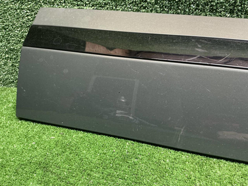 Накладка двери передняя правая Zeekr 001 (21-нв)