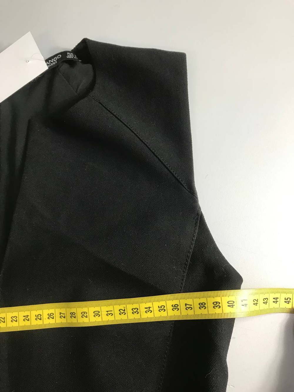 Платье Mango базовое, маркировка S, визуально 44 размер