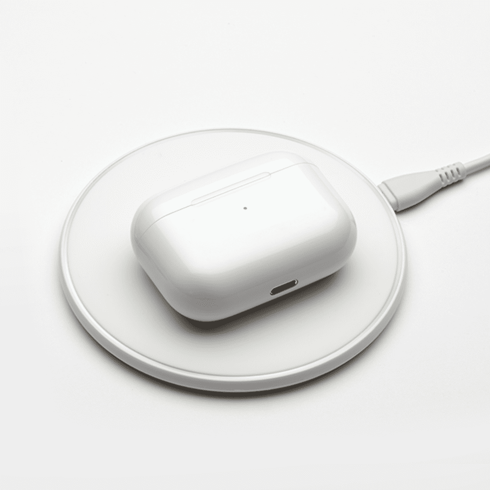 Беспроводные наушники с микрофоном Deppa Air Pro, TWS, BT 5.1, 250 мАч, QI, IPX4 (44167) Белый