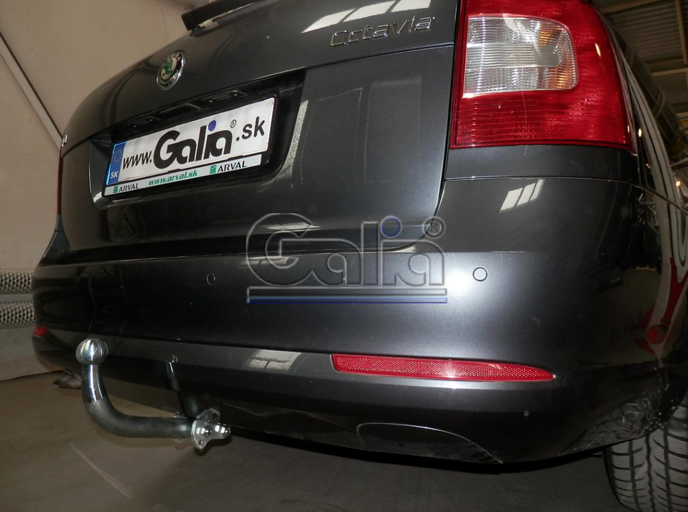 Фаркоп оцинкованный Galia S086A для Skoda Octavia II седан/универсал 2005-2013, Skoda Octavia Scout 2008-2013(паспорт и сертификат в комплекте)(без электрики)