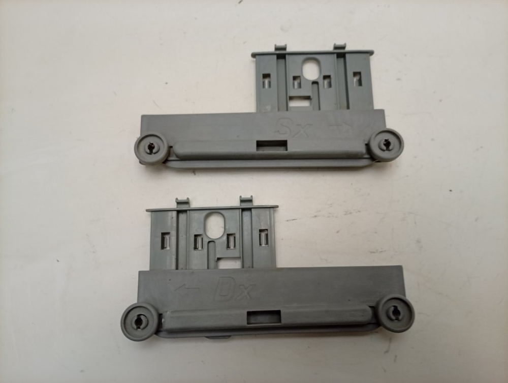 ESL46050 ктп8 Направляющие верхней корзины для посудомоечной машины Electrolux Zanussi AEG IKEA 1172823005 б/у