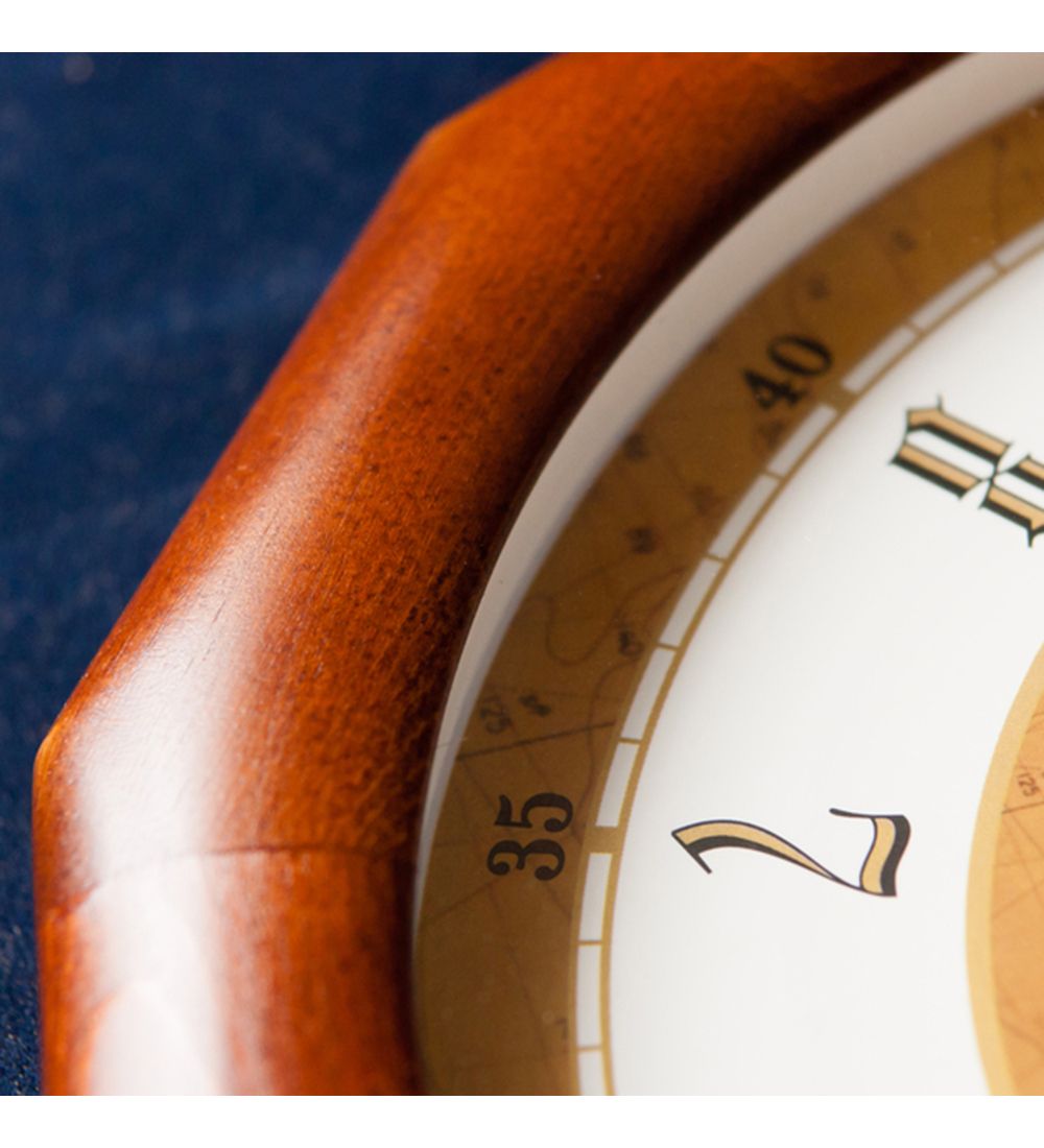 Салют SLT- 61 Часы настенные «POLIEDRICO»