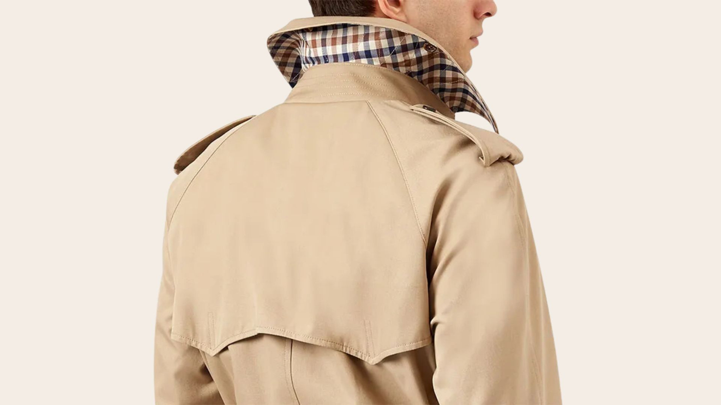 Водонепроницаемые тренчи Aquascutum: в чём секрет их популярности?