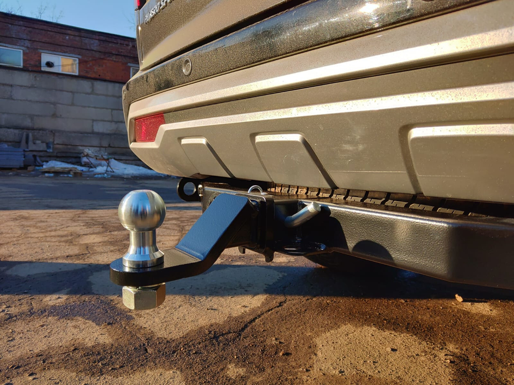 Фаркоп Бизон на Mitsubishi Pajero Sport FA 0290-E (с 2021 г.в.) (паспорт и сертификат в комплекте)(без электрики)