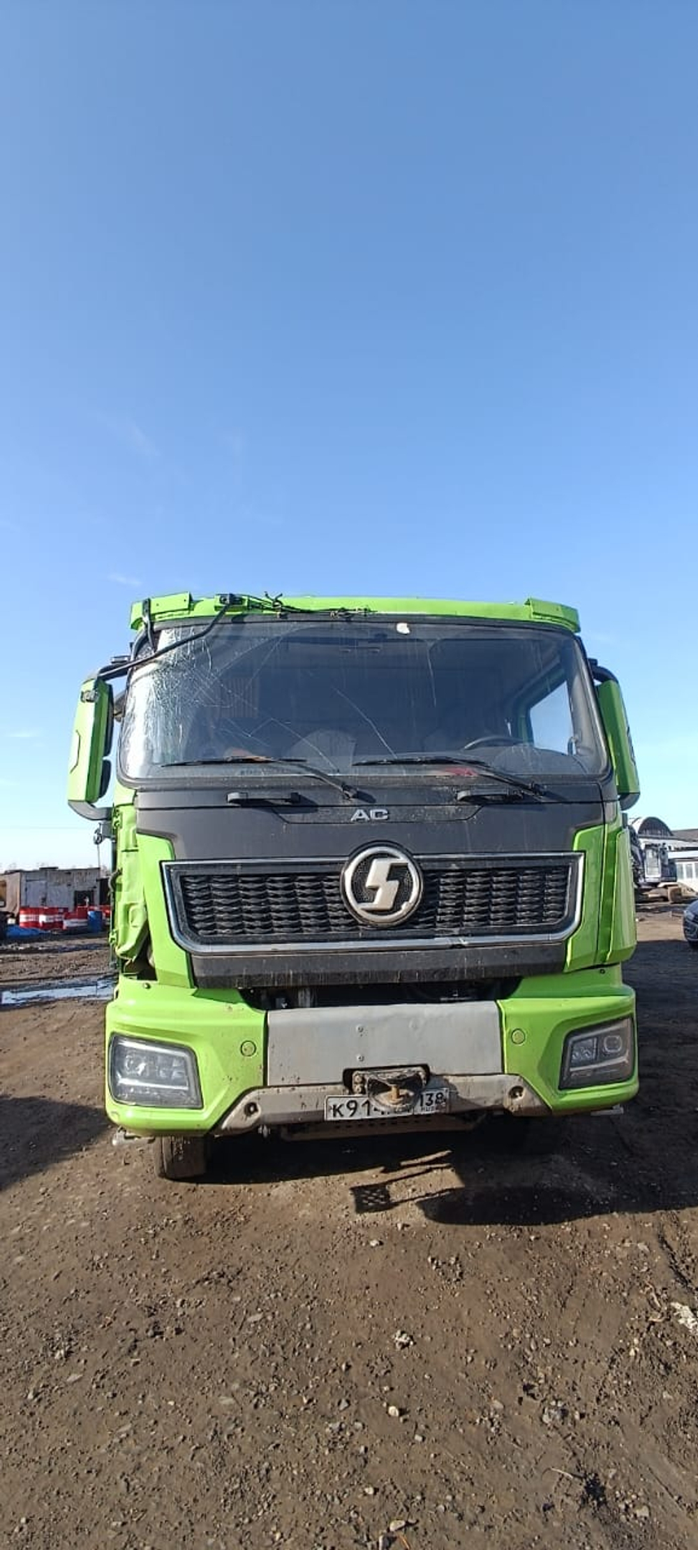 Shacman (Shaanxi) SX* 8x4 Самосвал SX33186V366 (Дизельный, 11,6 л, 423 л.с., МТ)