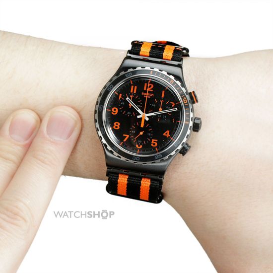 Наручные часы Swatch YVB401