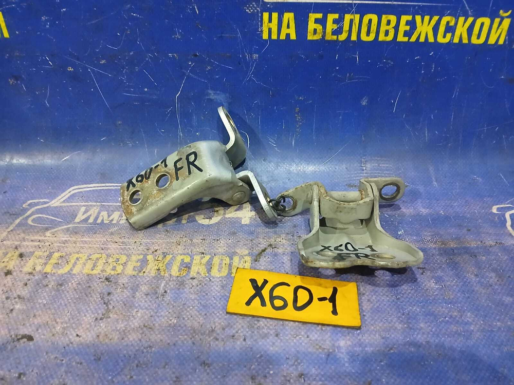 Петля двери передней правой LIFAN X60 2013