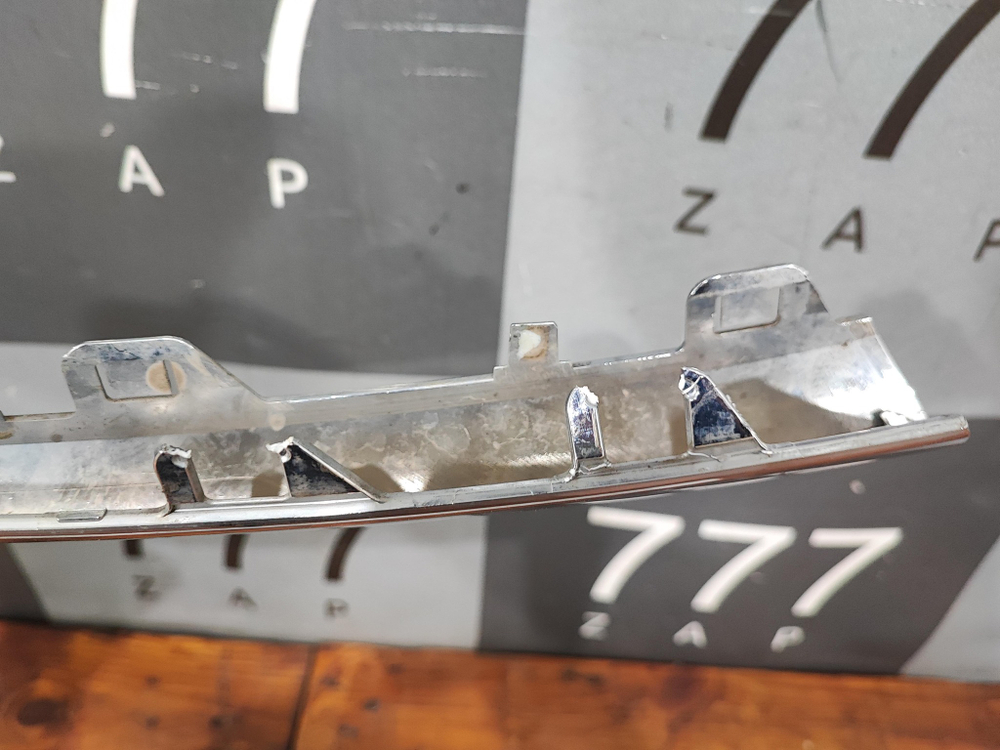 Молдинг переднего бампера Mercedes GLC X253 19-22 Б/У Оригинал A2538851804