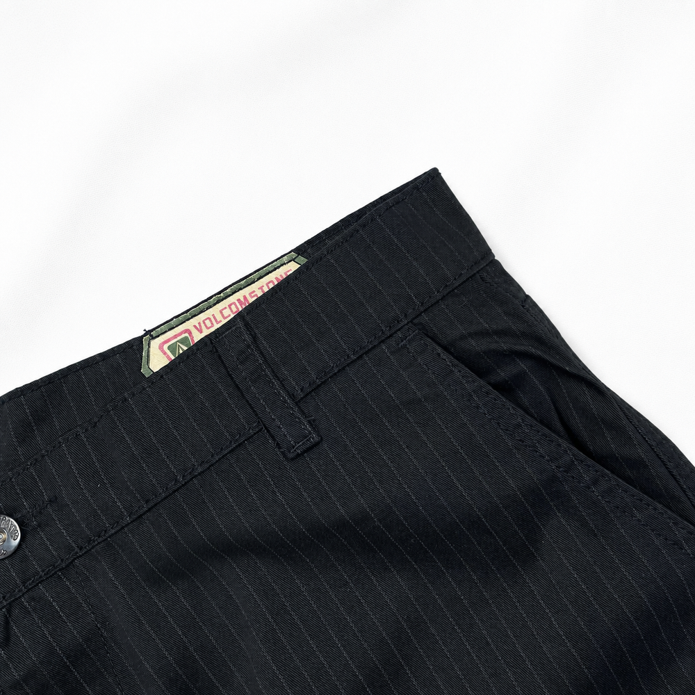 Шорты Volcom