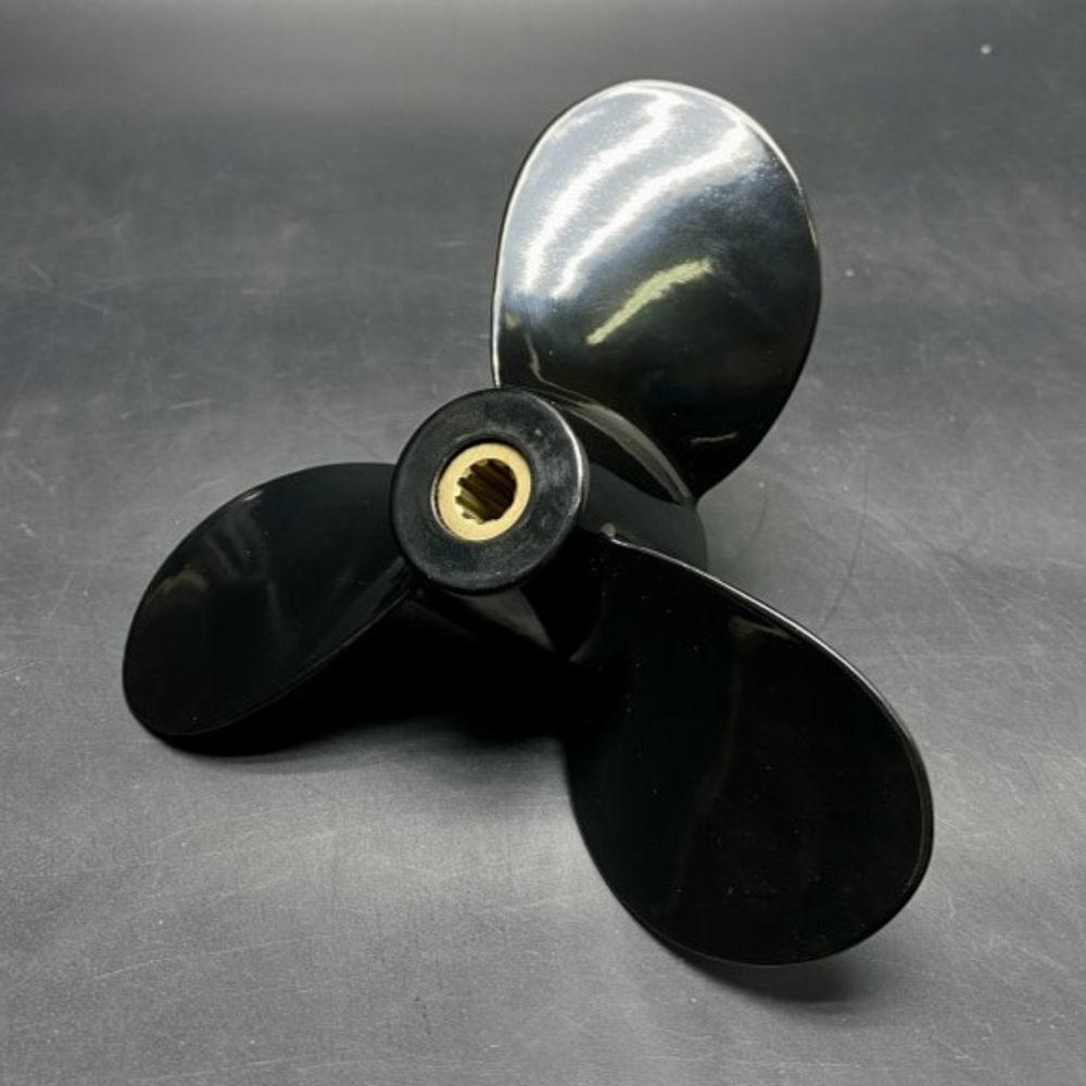 Гребной винт Suzuki DF4-DF6, DF4A-DF6A (3x7-1/2x6) (Polastorm)