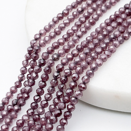 Фианит (кубический цирконий), цвет какао, размер 3 мм, цена за нить около 130 шт (38 см)