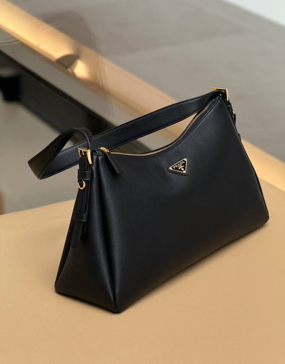 Сумка Prada