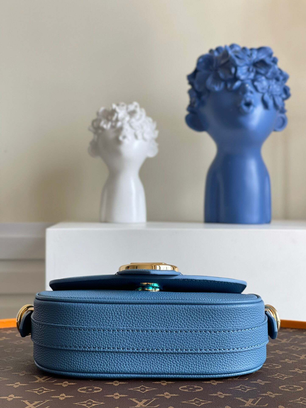 Louis Vuitton Pont 9 Soft PM