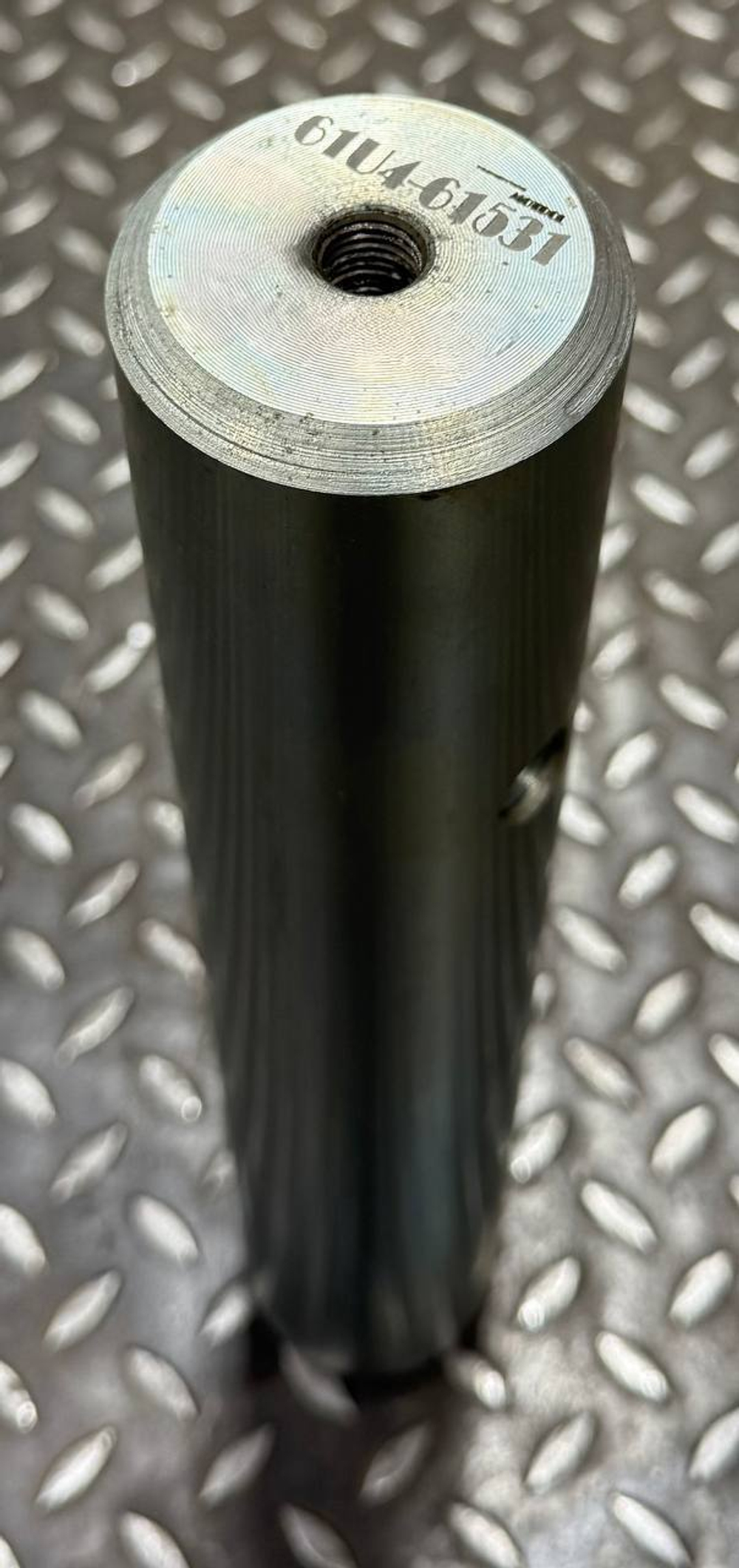 Палец 61U4-61531