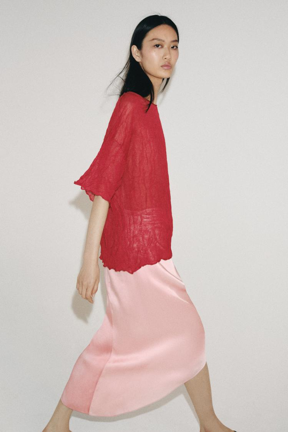 ZARA ТОП ИЗ ЖАТОГО ТРИКОТАЖА, МЯГКИЙ КРАСНЫЙ