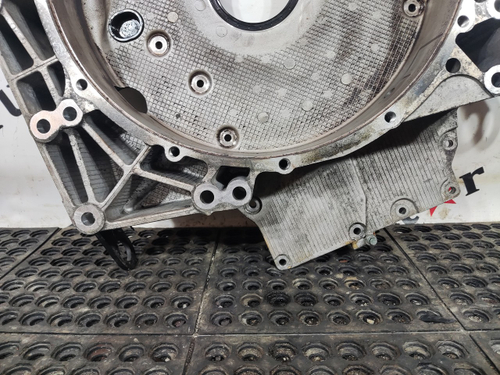 Кожух маховика