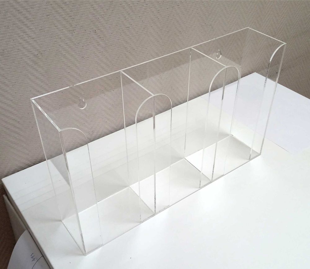 Диспенсер навесной на 3 пачки одноразовых перчаток