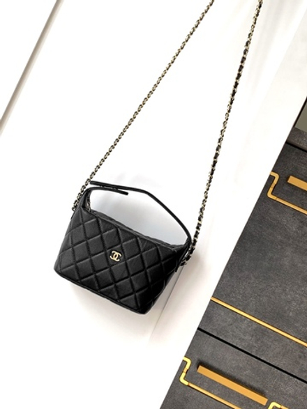 Chanel Bag 21 cm