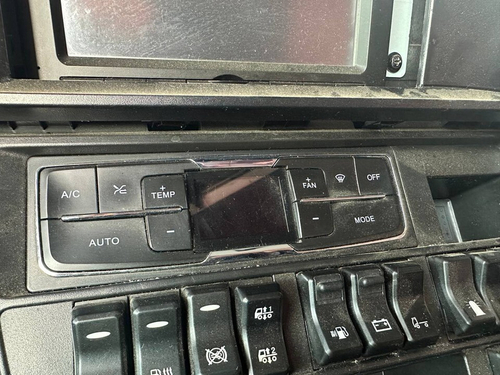 Блок управления отопителем 2023г