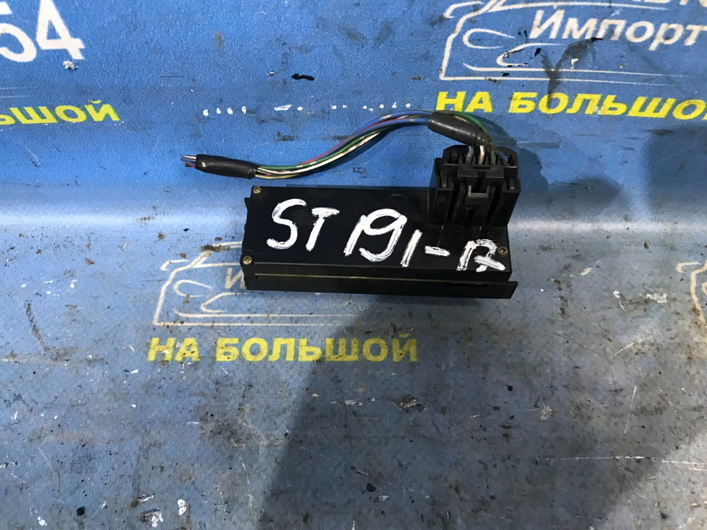 Часы салонные TOYOTA CORONA 1994