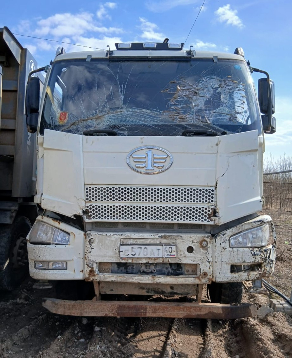 FAW J6 8x4 Самосвал СА3310Р66K24T4E5 (Дизельный, 11,1 л, 420 л.с., МТ)