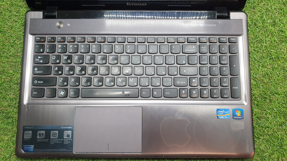 Ноутбук Lenovo i5/8Gb/GT 640M 2Gb