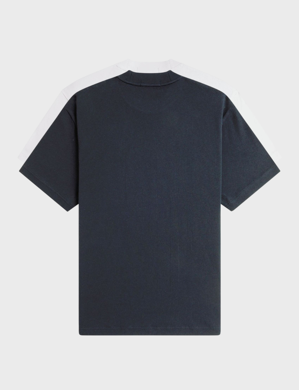 Футболка FRED PERRY Tennis Badge T-Shirt