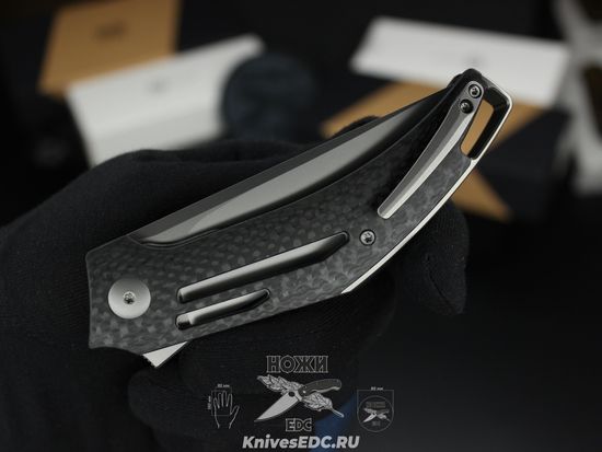 Нож складной WE Knife Speedliner WE22045B-1 сталь клинка CPM-20CV, рукоять Carbon