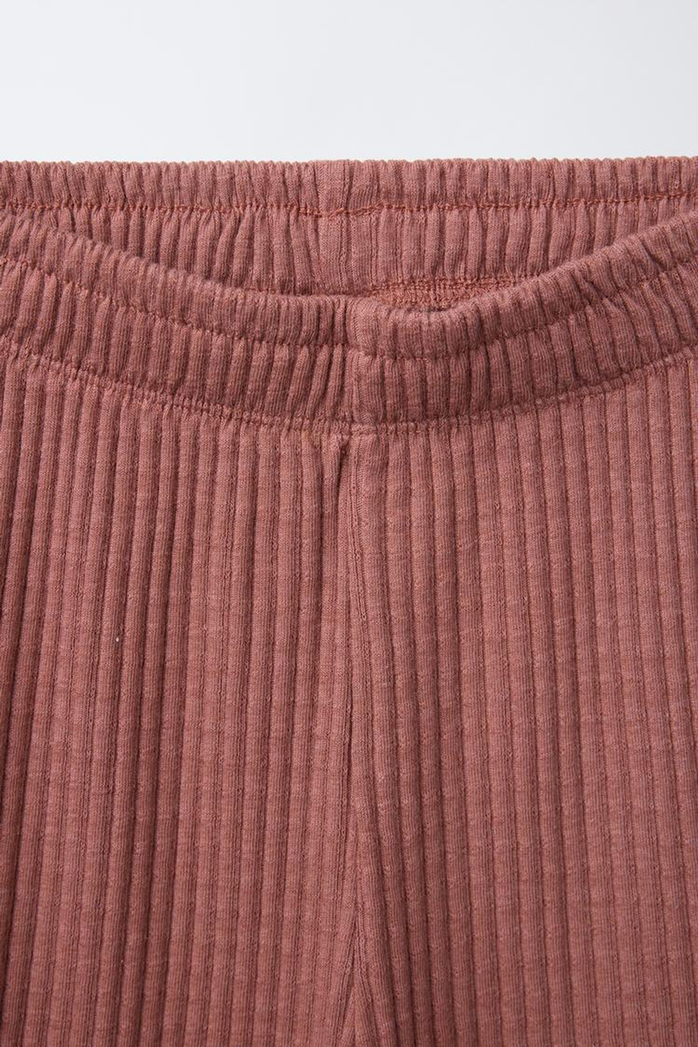 ZARA МАЙКА В РУБЧИК И БРЮКИ С КРУЖЕВНОЙ ОТДЕЛКОЙ, ЧЕРЕПИЧНЫЙ