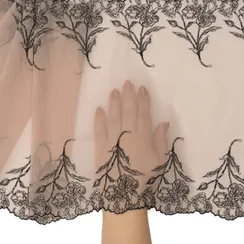 Вышивка на сетке эластичная загар/черная 31 см