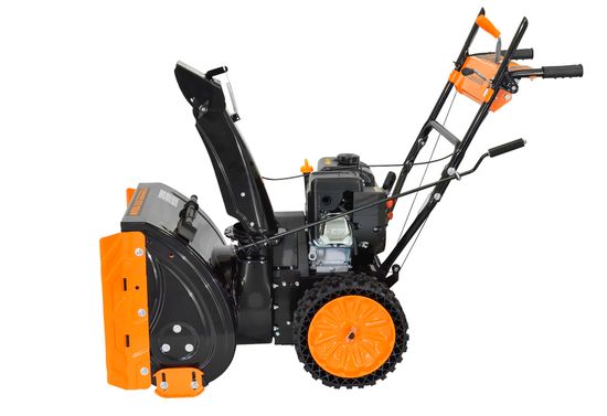 Бензиновый снегоуборщик "CARVER" STG 7056W