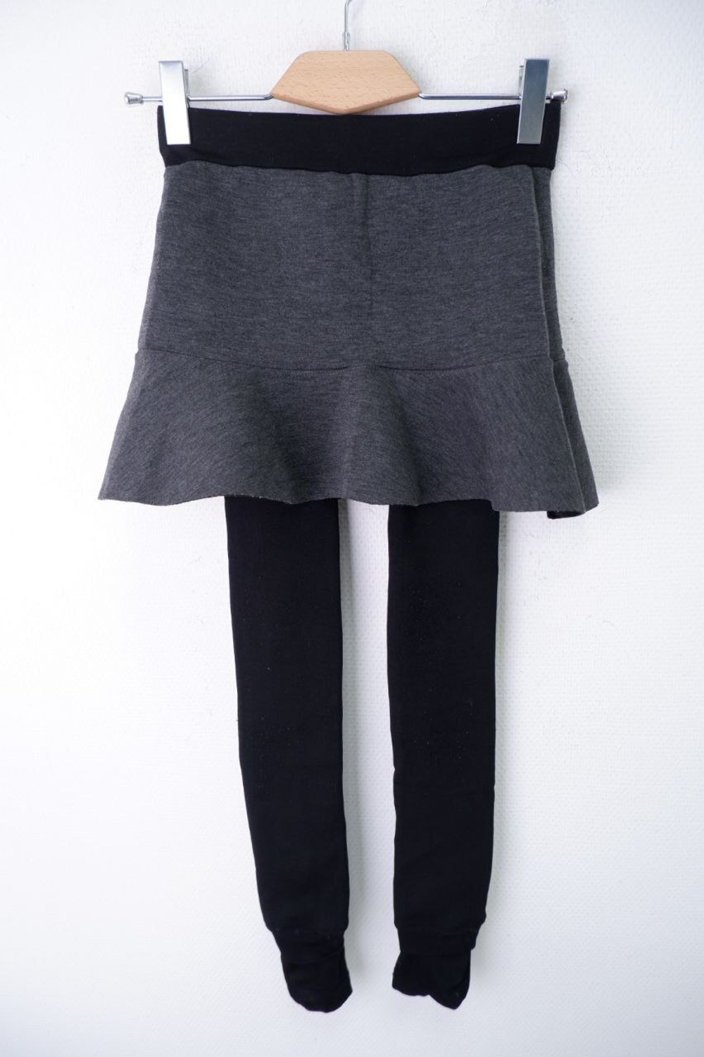 Юбка с лосинами на флисе на 11-14 лет