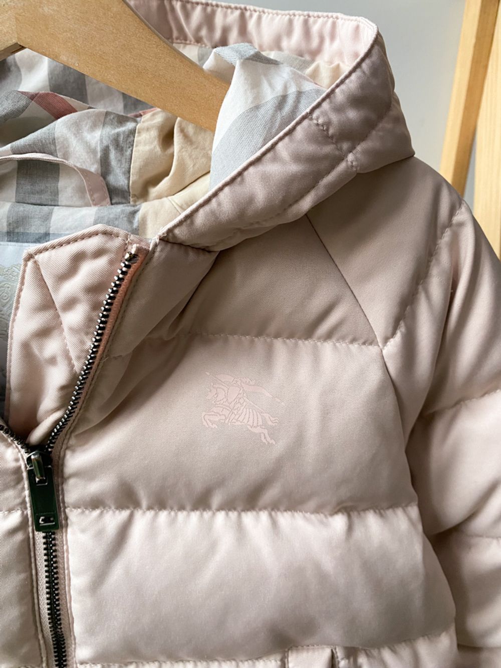 Пуховая куртка Burberry, 98