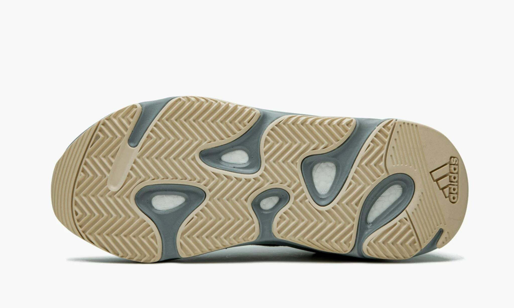 Yeezy Boost 700 "Teal Blue"