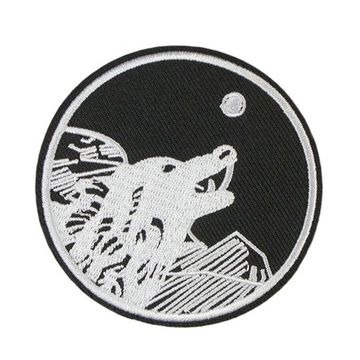 Нашивка термоаппликация на одежду и на рюкзак. Wolf, Волк