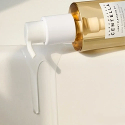 SKIN1004 Успокаивающее гидрофильное масло с центеллой Madagascar Centella Light Cleansing Oil (200 мл)