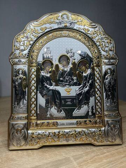 Св. Троица, икона арочная с рамкой, красное дерево 266х335