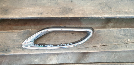 Накладка юбки заднего бампера левая GLS (X166) 15-19 Б/У Оригинал A0008850174