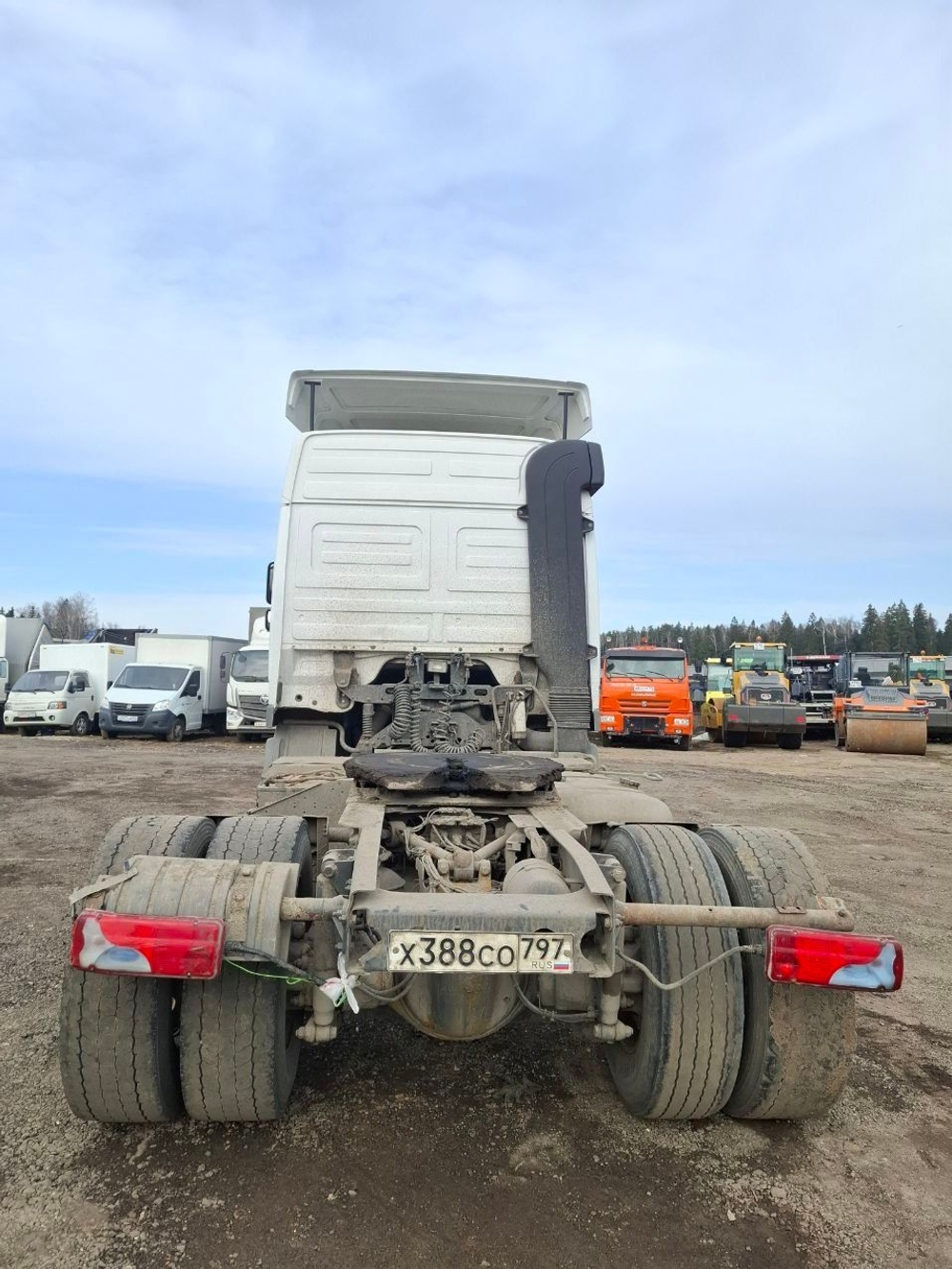 Mercedes-Benz ACTROS 4x2 Седельный тягач 1841 LS (Дизельный, 12 л, 408 л.с., АТ)