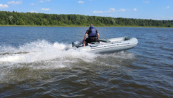 Лодка ПВХ РАКЕТА РК-420 Special+