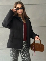 Куртка осенняя с отложным воротником