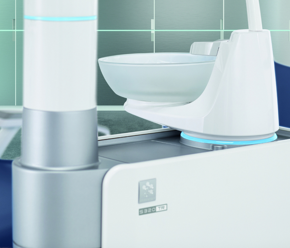 Стоматологическая установка Stern Weber S320 TR (эл.мотор, турбина, свет 50000 Лк)
