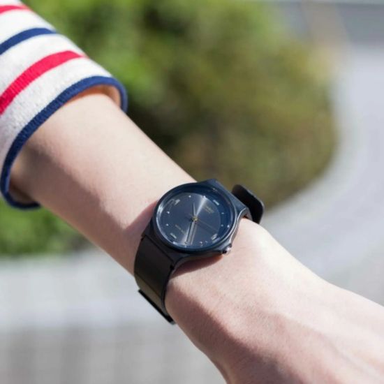 Наручные часы Casio MQ-76-1ALDF