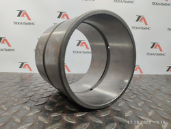 Втулка 426-70-11820