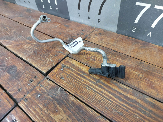 Трубка системы охлаждения Mercedes S-Class (W222) 13-20 Б/У Оригинал A2782001851