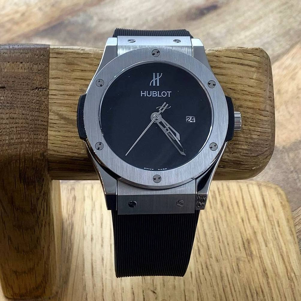 Часы Hublot