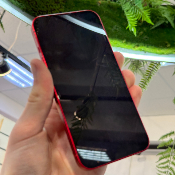 Apple iPhone 13 512 ГБ Красный
